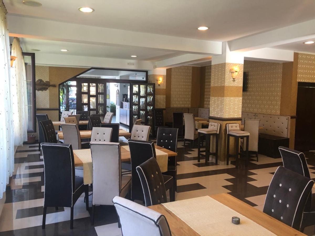 מויצ'ו דה סוס Hotel Boutique Garden Resort By Brancoveanu מראה חיצוני תמונה
