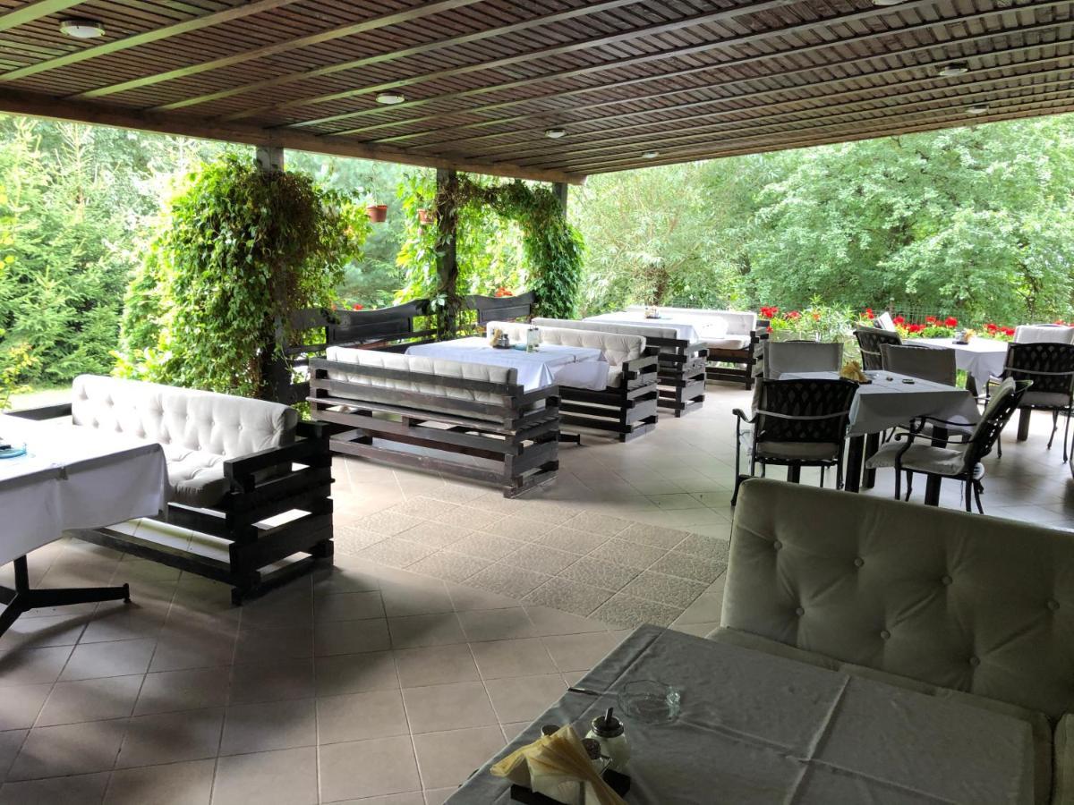 מויצ'ו דה סוס Hotel Boutique Garden Resort By Brancoveanu מראה חיצוני תמונה