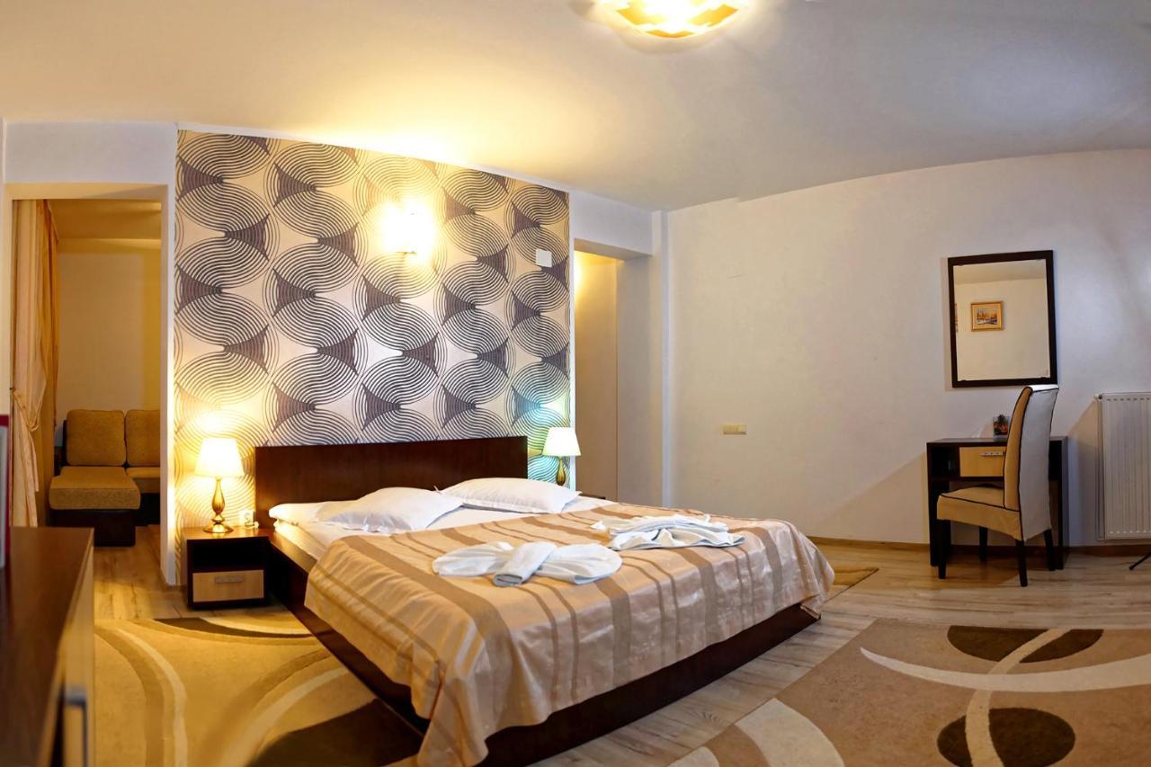 מויצ'ו דה סוס Hotel Boutique Garden Resort By Brancoveanu מראה חיצוני תמונה