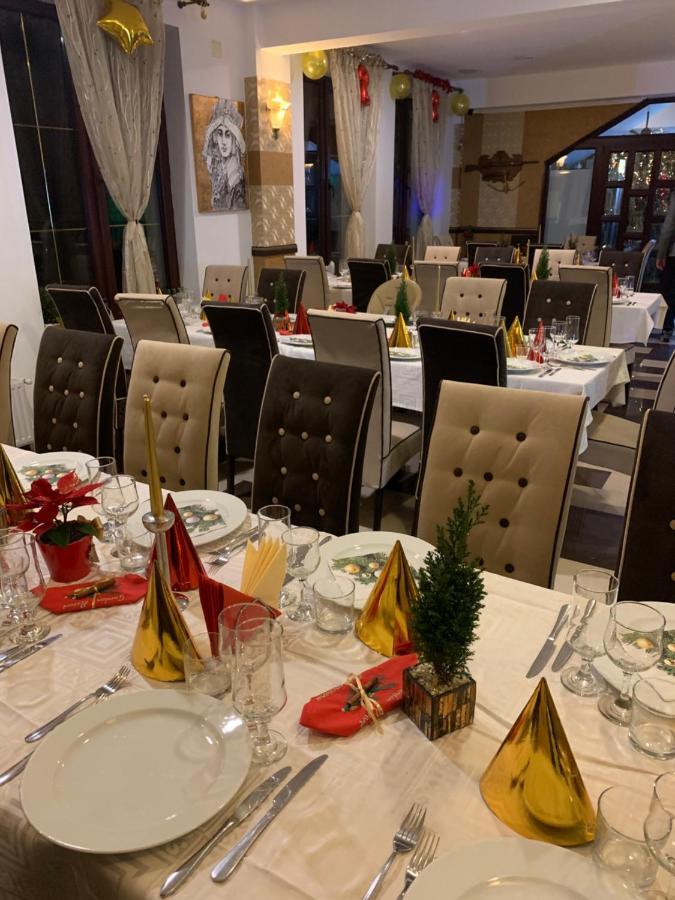 מויצ'ו דה סוס Hotel Boutique Garden Resort By Brancoveanu מראה חיצוני תמונה