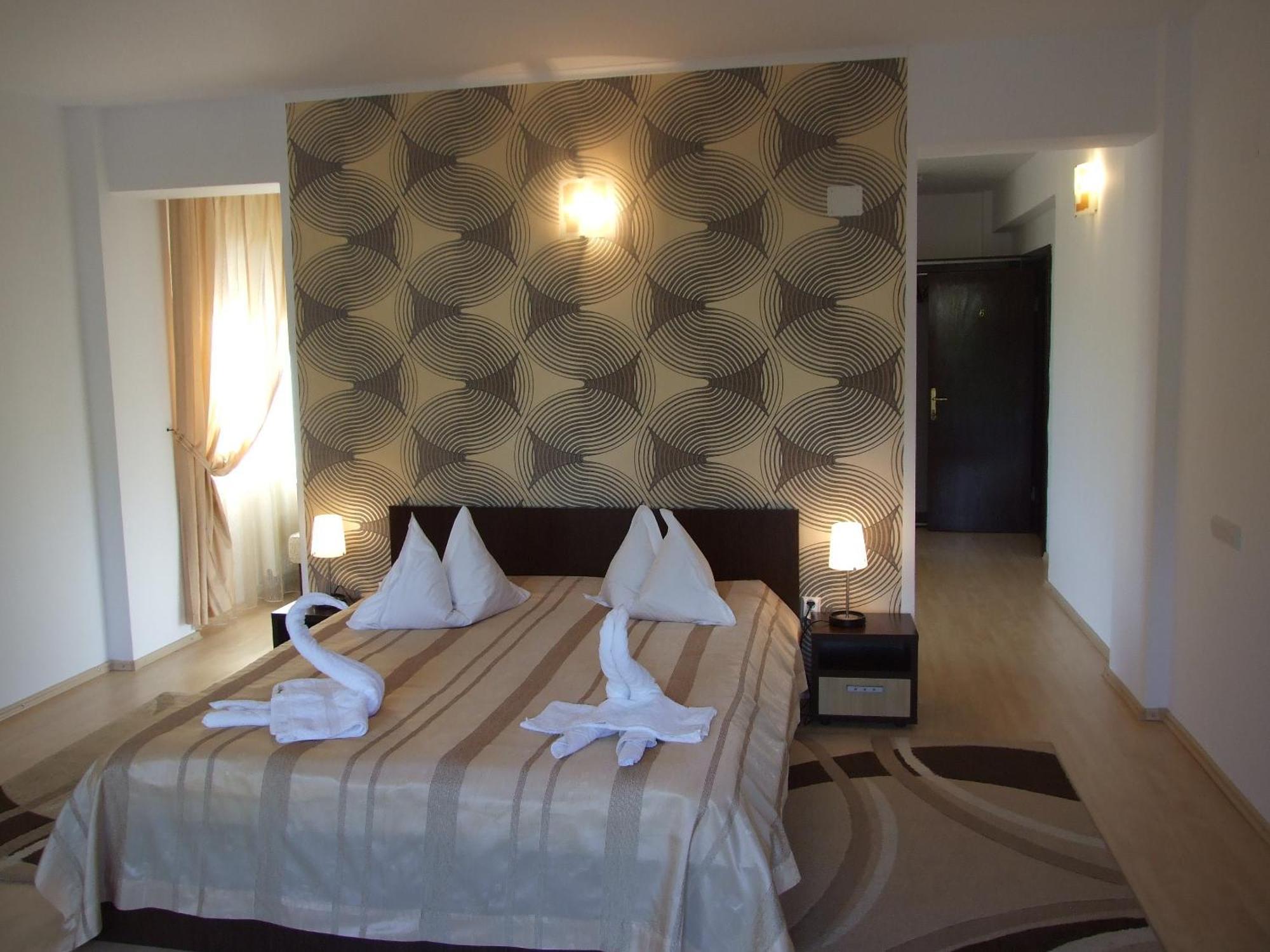 מויצ'ו דה סוס Hotel Boutique Garden Resort By Brancoveanu מראה חיצוני תמונה